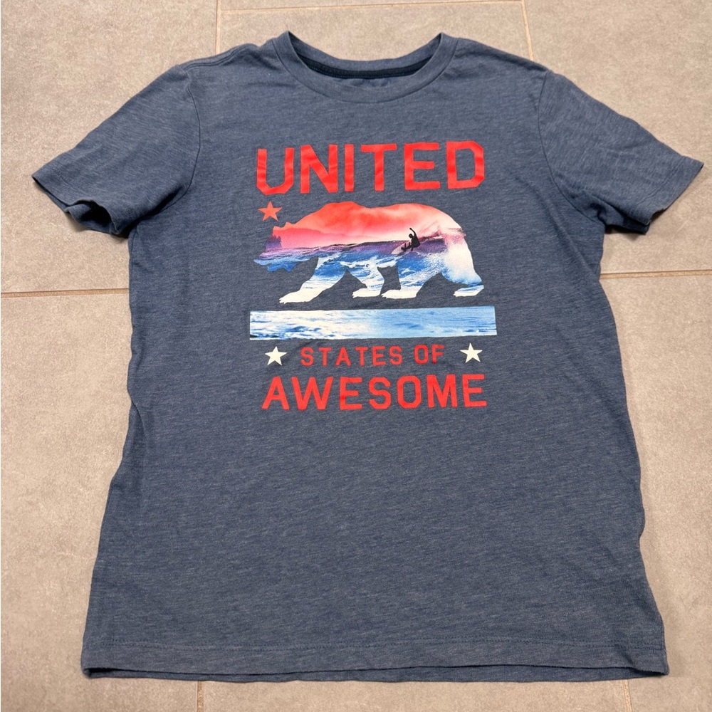 Old Navy United States of Awesome Bear Tee - Blue and Red July 4th  ✨5 for $15!✨